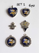 Sale set 4/6 Pcs of MN Vikings Football team charms glass made, CZ, enamel paint