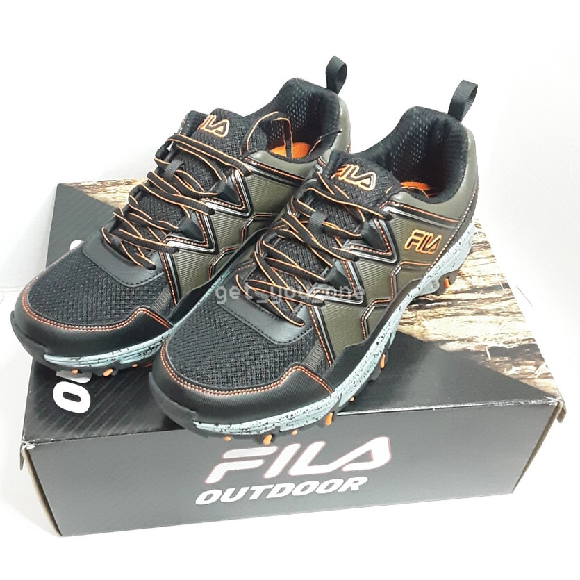 NWB Fila At Peake 23 Walking Shoes Men display picture 1