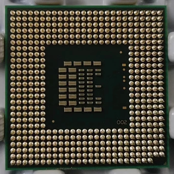 Intel Core 2 Duo P9700 2.8 GHz 6MB 1066 MHz Socket MP CPU Processor P9700 - Image 2 of 4