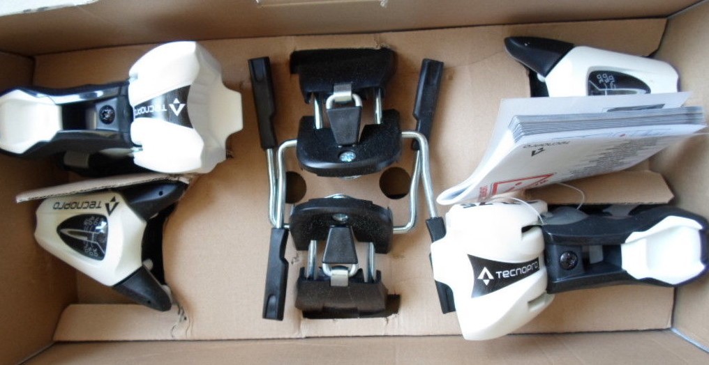 Tecnopro Ski Alpin Bindung E TL 75 B80 white black Tecnopro Ski Alpin Bindung E TL 75 B80 white black