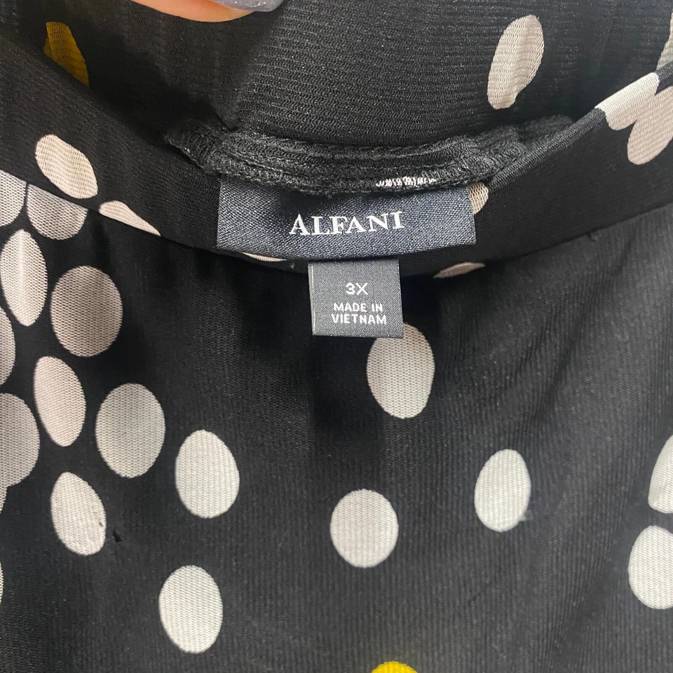 Falda midi transparente Alfani para mujer 3X Plus lunares negros forrada de nailon Foto 3 de 4