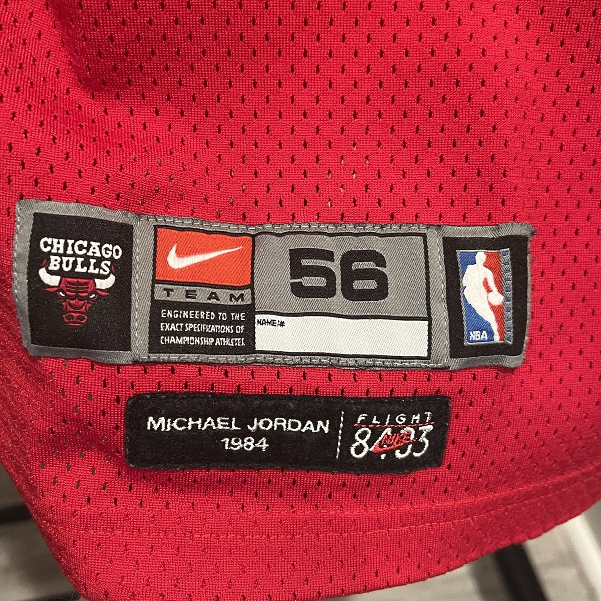 1984デザイン JordanスイングマンジャージNike bullsジョーダン Vintage Team Nike '84 (2003)Michael Jordan 1984 Chicago