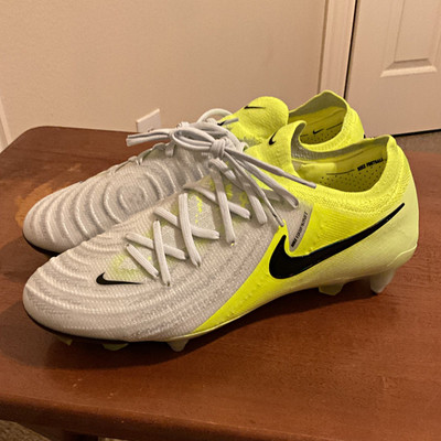 Nike Phantom GT2 Elite Football Cleats White/Volt US 7.5 Medium D