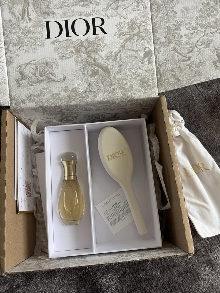 Подарочный набор щетка для духов и волос DIOR J'adore — праздничный подарочный набор 2025 г. - Изображение 3 из 4