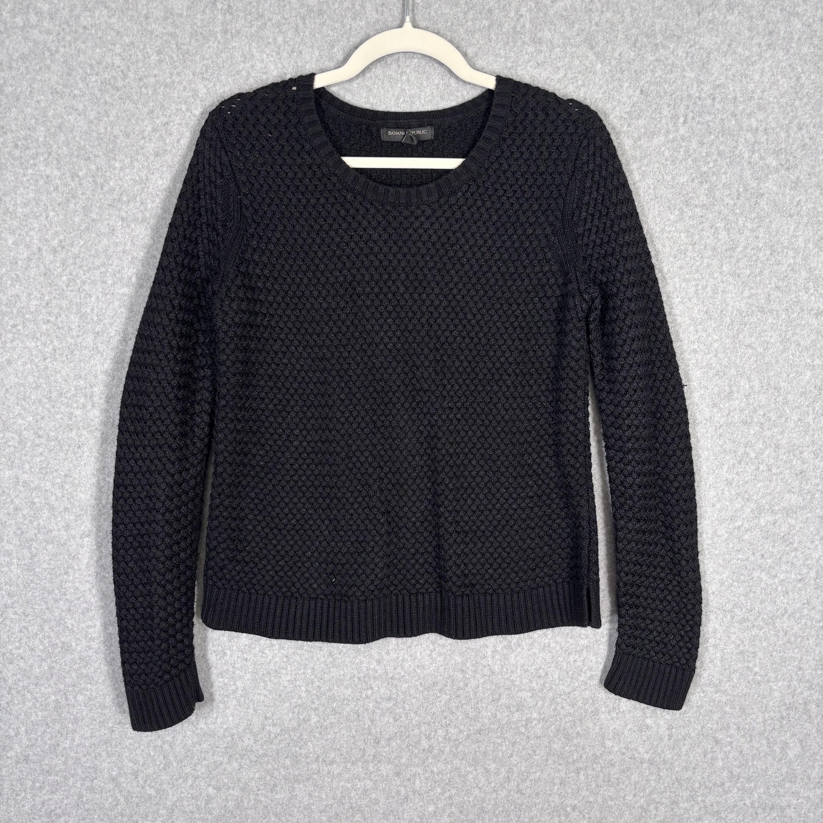 Banana Republic Sweater Medium Textured Chunky Heritage Minimalist Quiet Luxury