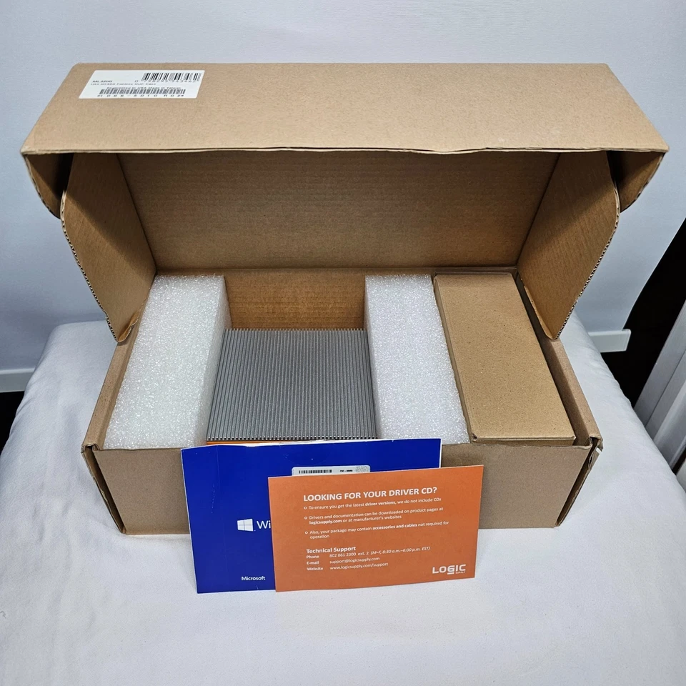 New LGX ML320 Fanless Haswell NUC Mini PC Industrial Grade Computer Chassis READ - Image 4 of 4