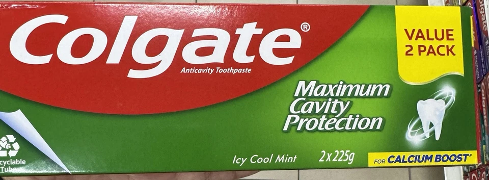 Colgate Maximum Cavity Protection 2x225g Fresh Cool Mint - Image 2 of 2
