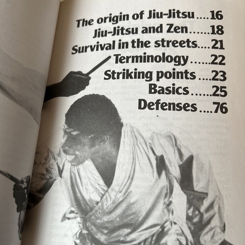 High Impact Jiu Jitsu: Don Jacob 1st Printing 1985 SIGNED - Picture 4 of 7