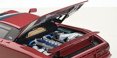 Bugatti EB110 赤1/18スケール Autoart BUGATTI EB110 GT DARK RED Color in 1/18 Scale. New