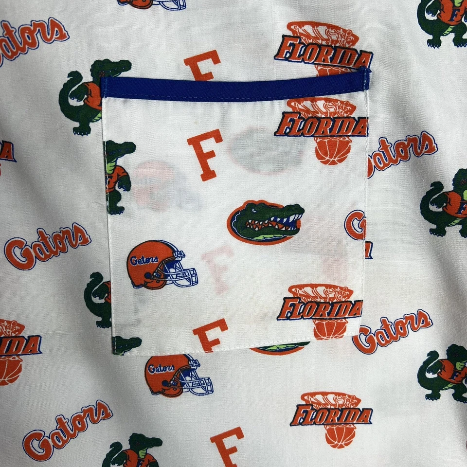 Scrub Dudz Florida Gators Scrub Top Pocket Football Basketball Size Medium - Image 2 of 4