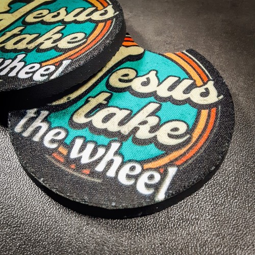 2er Set Jesus Take The Wheel Auto Untersetzer 2,75" - saugfähiges, rutschfestes Neopren - Bild 3 von 8