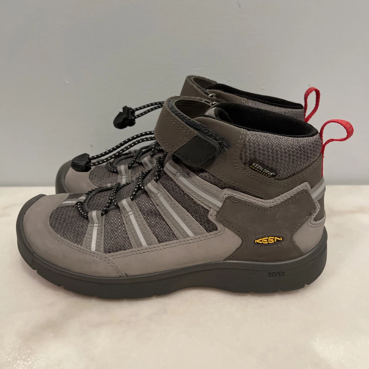 Keen high store top sneakers