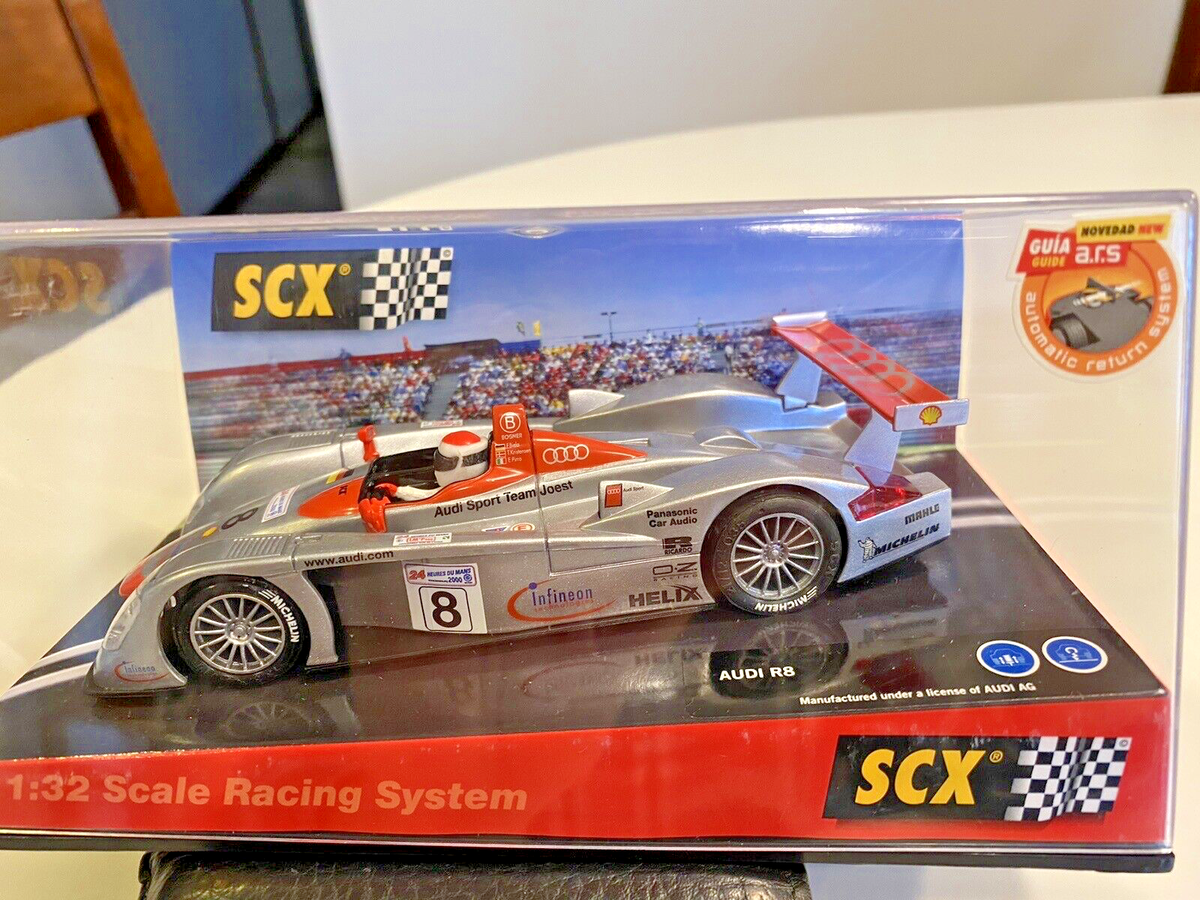 SCX 60360 Audi R8 Le Mans Winner 2000 #8 1/32 Slot Car New