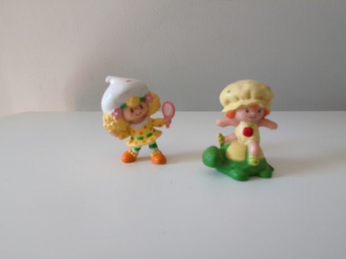 Strawberry Shortcake Mini Figurines/Cake Toppers/Favors Lot Of 2 Vtg 80's 2"