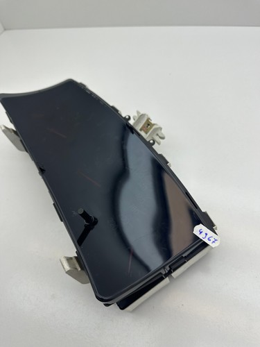 296980KM Toyota Corolla speedometer instrument cluster 88311338 88458018 - Picture 5 of 12