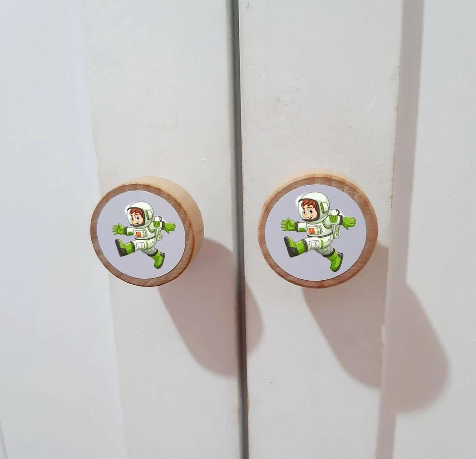 Spaceman Kleiderschrank Griffe Schubladengriffe Knöpfe perfekt für Upcycling Kleiderschrank,