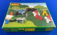 Brio 33275 Wooden  Plastic Prairie Set w/Wooden Animals  Figures