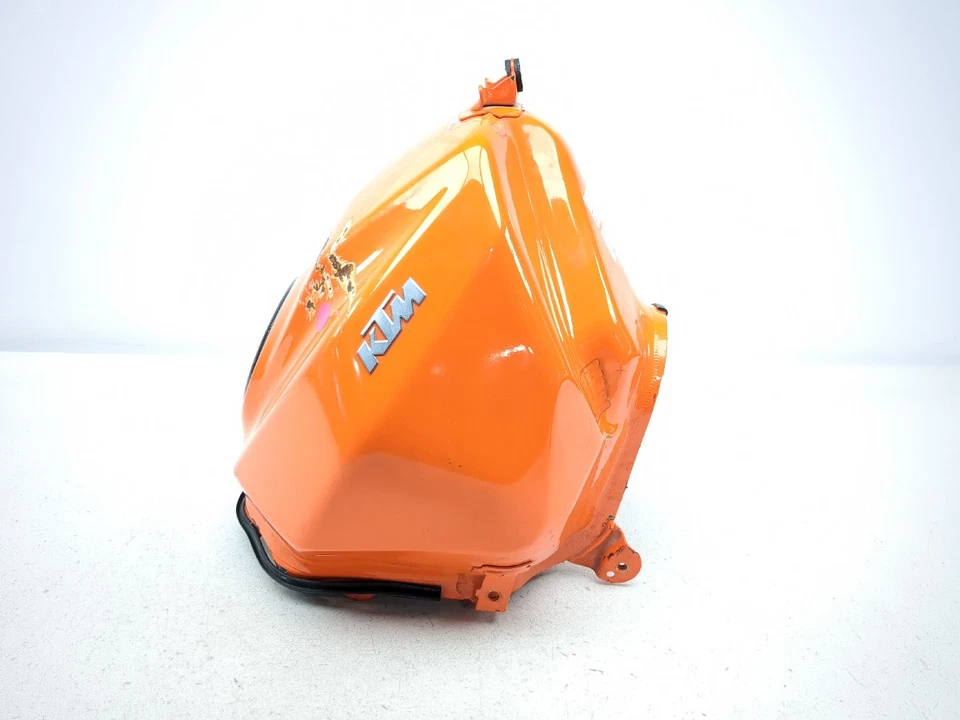 Depósito de gasolina 22-25 KTM 390 RC Foto 2 de 4