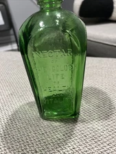 Vintage Wheaton "Straubmuller's Elixir Tree Of Life" Green Glass Bottle USA