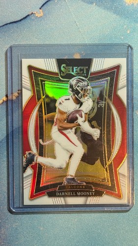 2024-25 Panini Select - Darnell Mooney, Falcons Concourse Level White /35
