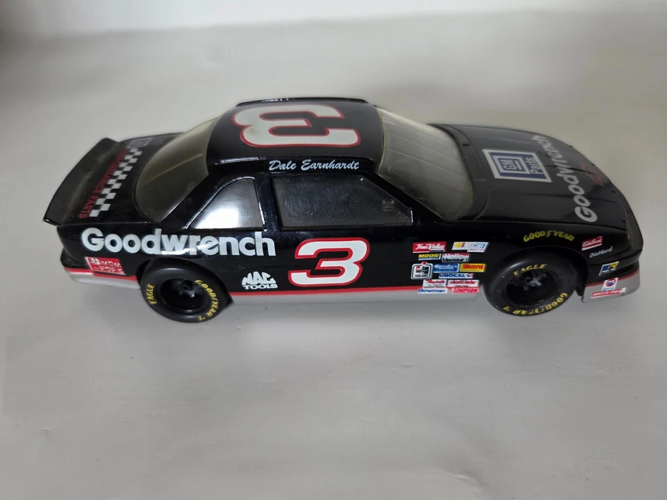 Chevy Lumina 1992 Racing Champions Dale Earnhardt Goodwrench negro #3 diecast Foto 3 de 4