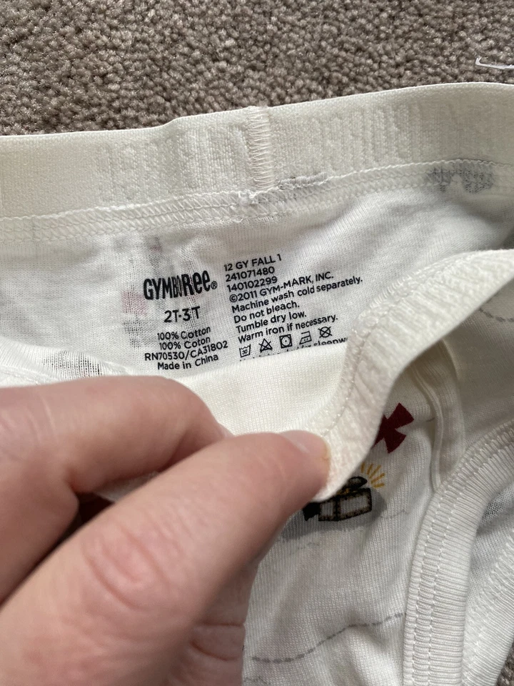 Nuevo con etiquetas Calzoncillos Gymboree Fútbol Niños Talla Xs Extra Pequeños Pirata Blanco 2T 3t Foto 2 de 2