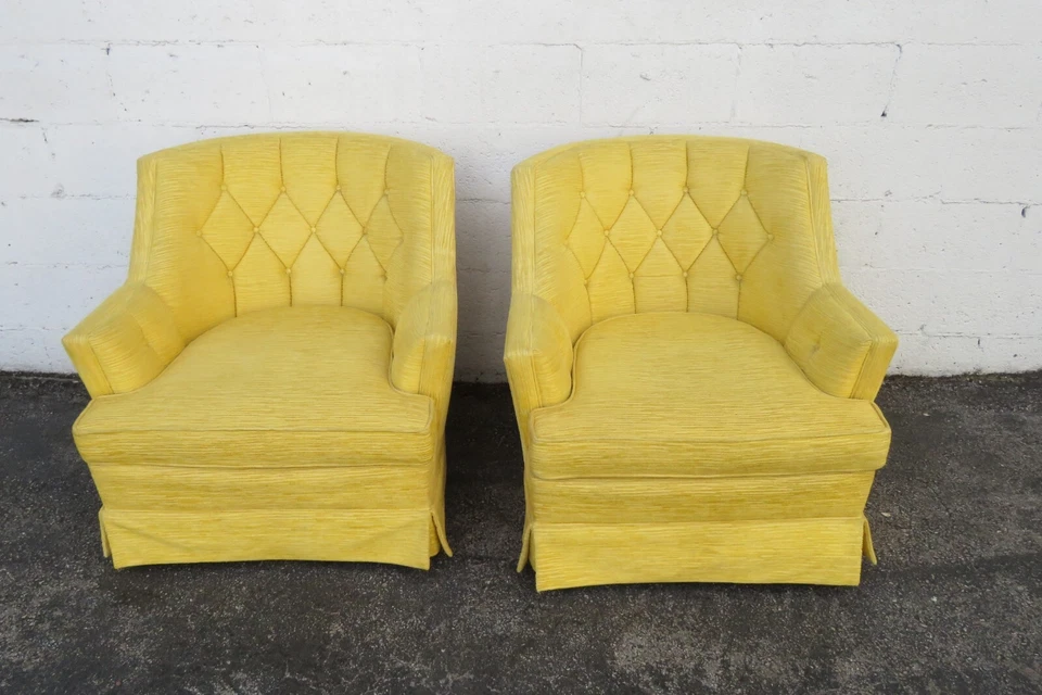 Modernage Mid Century Modern Swivel Side Chairs a Pair 5782 - Image 2 of 4