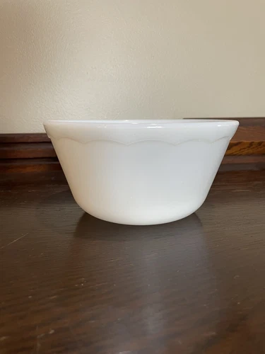 Vintage Hazel Atlas White Mixing Bowl With Scalloped Band Edge - Milk Glass