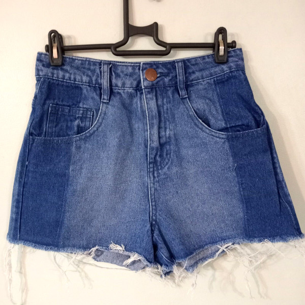 Cotton On Women’s Denim Shorts Size 8 | Light Blue High Rise Frayed Hem Flashbac