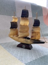 VINTAGE GENUINE COW BOVINE HORN MODEL CLIPPER SAILING SHIP