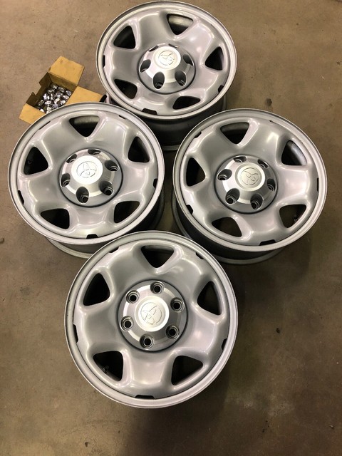 2005-2018 Toyota Tacoma PreRunner Sr5 OEM 16" Steel Wheel Rim 16x7 6