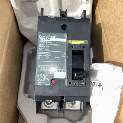 SQUARE D QBL22200 2POLE  200AMP 240V CIRCUIT BREAKER  Power Pact