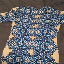 Taylor Blue Beige White Floral A-Line Knee Dress 3/4 Sleeve Zip Size 6