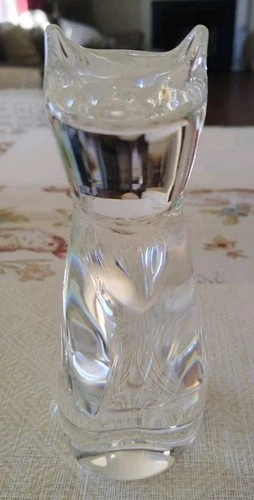 Steuben Figurines and Giftware Heritage Cat Figurine Sitting Kitty Design