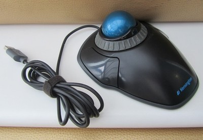 Kensington Orbit Trackball Maus mit Scrollring kabelgebunden K72337