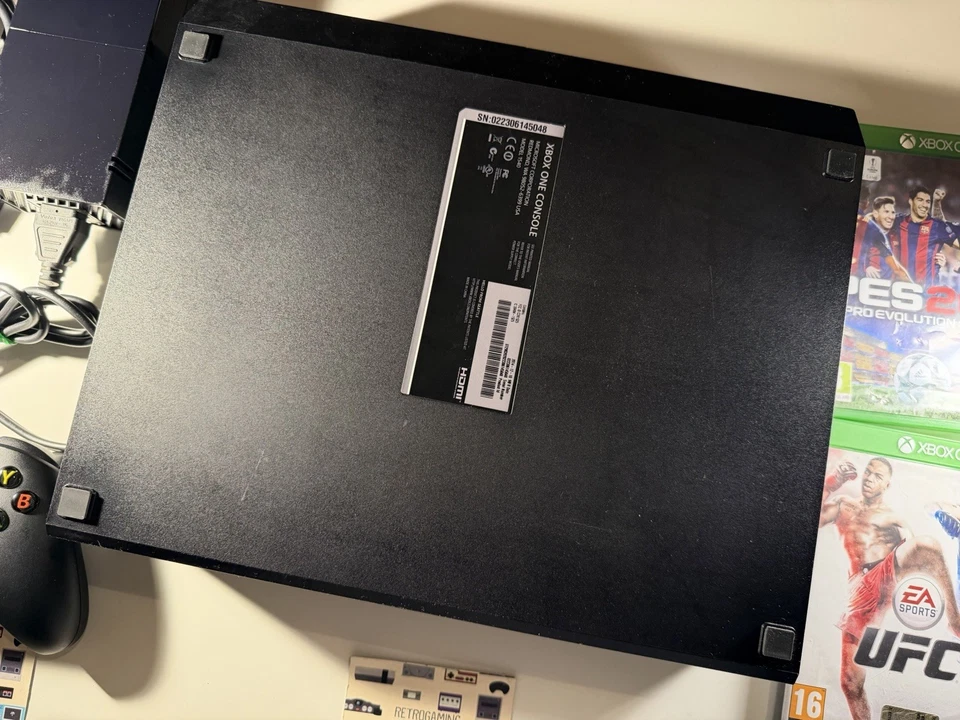 MICROSOFT XBOX ONE 500 GB COMPLETA CON CONTROLLER OTTIMO STATO 2 Giochi - Immagine 4 di 4