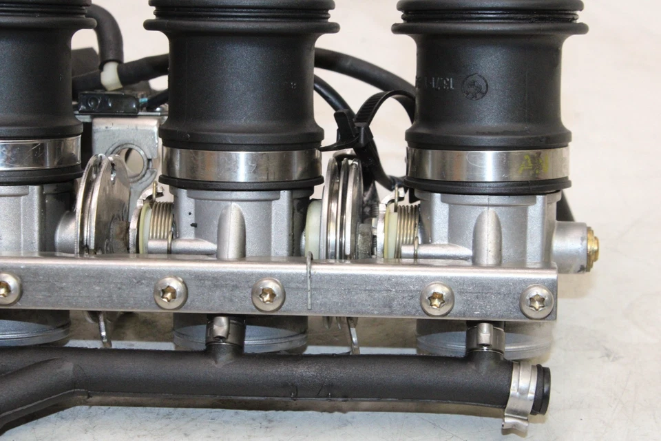 03-04 BMW K1200GT K41 OEM THROTTLE BODY BODIES - Image 3 of 4