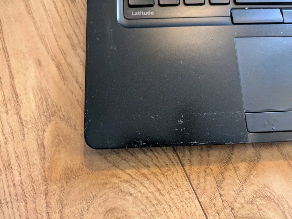 Dell Latitude 5480 Core i5 7300U 2.7GHz 8GB RAM 128GB SSD 14.1" Laptop 219 - Image 4 of 4