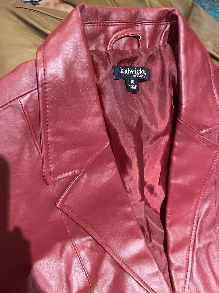 Blazers de cuero para mujer talla 10/medianos - denim rojo, verde, tostado, negro y azul Foto 2 de 4