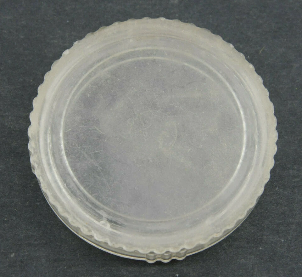 Tiffen - Empty Plastic Case Fits 28mm Filter - Used - C694 - Image 2 of 2