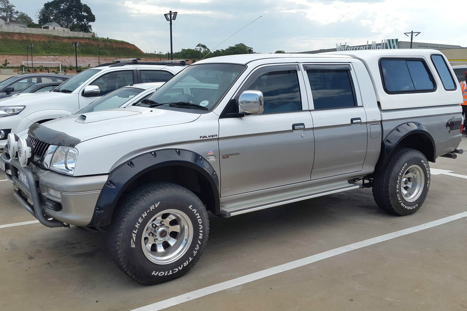 Wide fender flares wheel arches for MITSUBISHI L200 19962005 4door