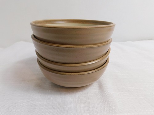 B7 - Lotto di 4 ciotole per cereali/zuppe Noritake gres Madera avorio coupé - Foto 4 di 5