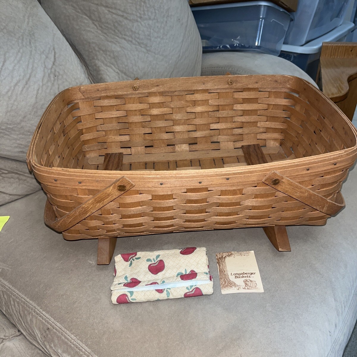 Longaberger basket 1989 Doll cradle 19x12x6