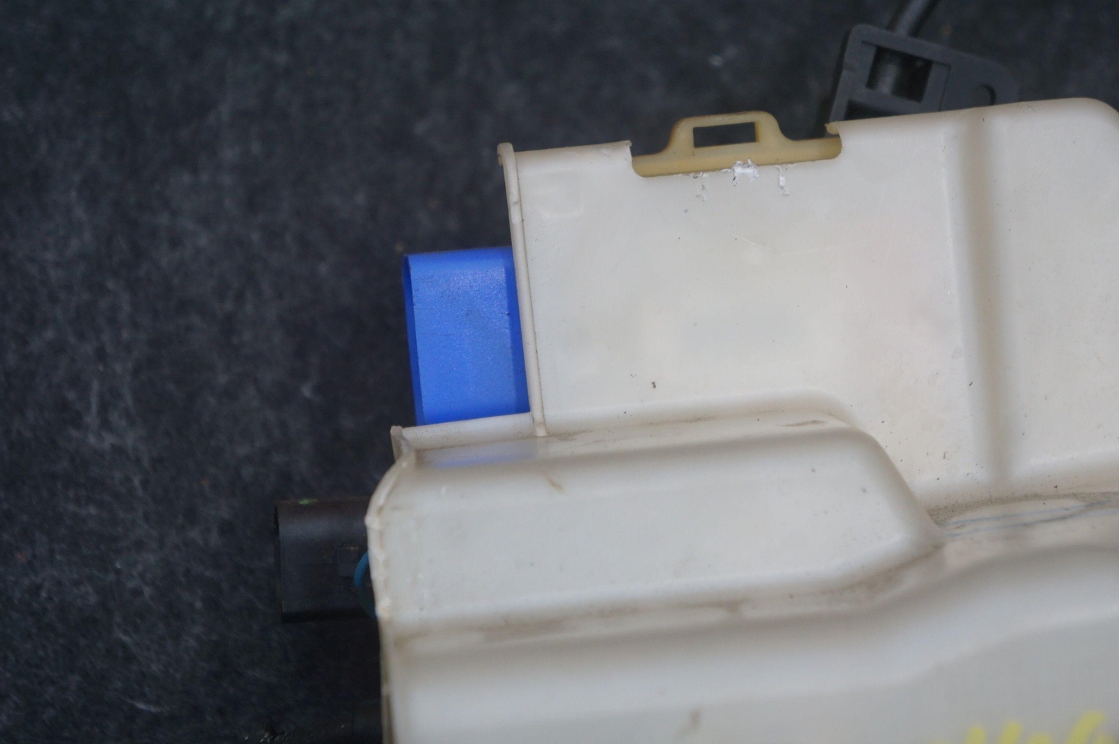 Rear Left Latch Lock Actuator 3D4839015J Bentley Continental Flying Spur 2006-12