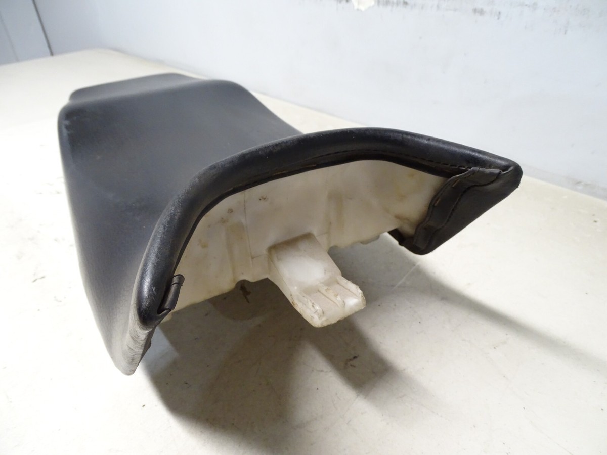 しー 1987 Kawasaki Ninja 750R ZX750F Seat | eBay