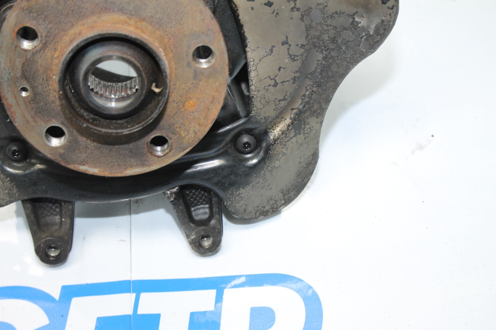 15-20 LAMBORGHINI HURACAN RH PASSENGER REAR HUB KNUCKLE SPINDLE AWD LP 610-4