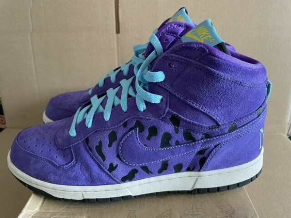nike dunk flintstones