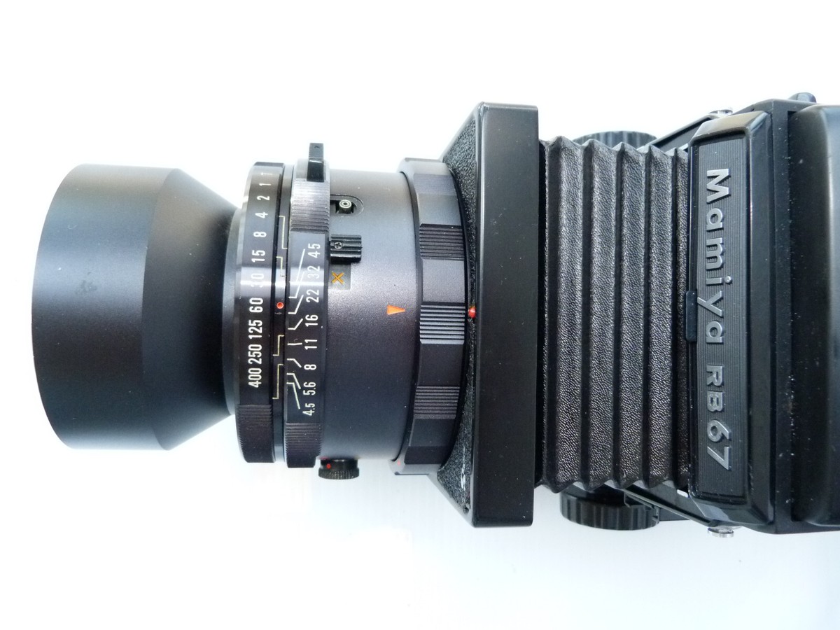MAMIYA RB67 Pro S PD PRISM F Viewfinder with 180/4.5 lens MAMIYA RB67 Pro S PD PRISM F Viewfinder with 180/4.5 lens