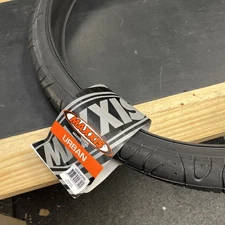 Maxxis Hookworm WC Wire Street Tire 29 x 2.5