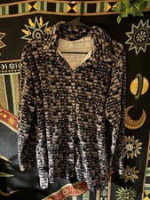 Vintage Retro Pattern Long Sleeve Button-Up Shirt   Abstract Geometric Print